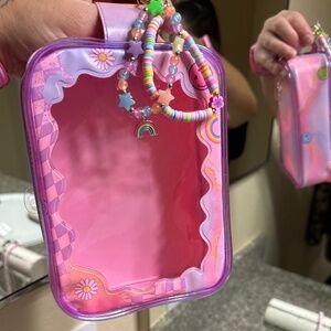 Hot Focus bag & bracelets!